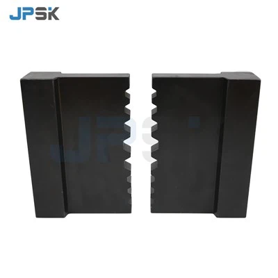 Kalup za obradu konektora kablova